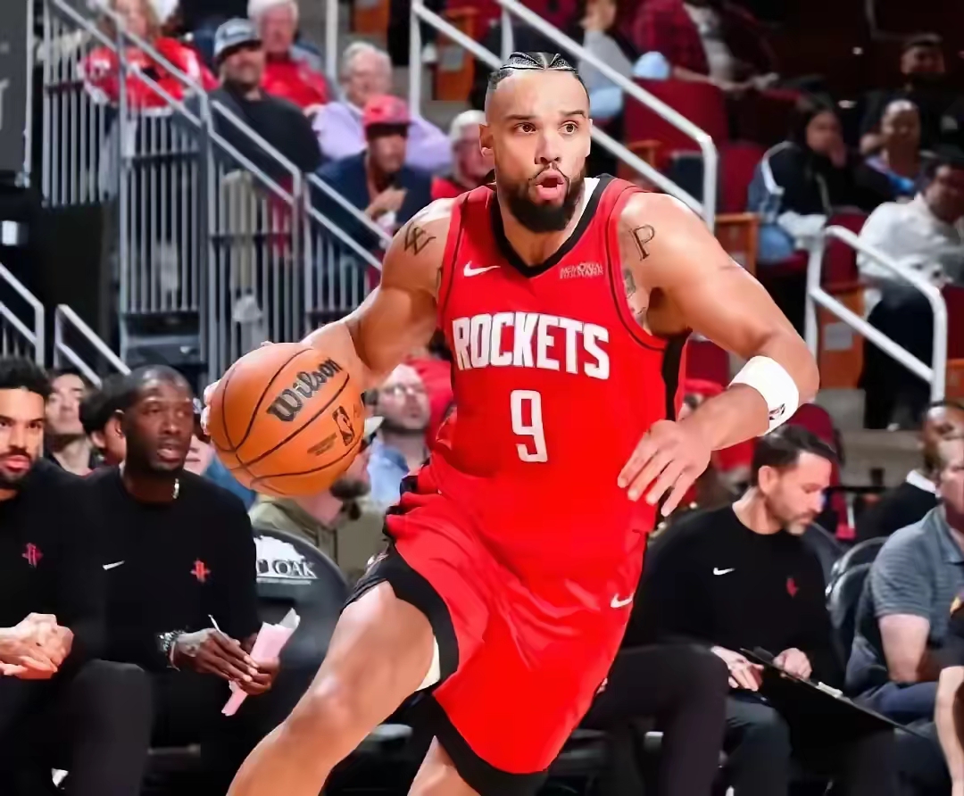 爱游戏APP-休斯敦火箭训练开放日，赛前扳平良机引观众欢呼，法联杯在即，训练强度显著提升的简单介绍