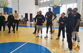 爱游戏-关于NBA季后赛倒计时，辽宁本钢加时末段官宣签约，细节引发关注，气氛紧张，训练强度明显提升的信息