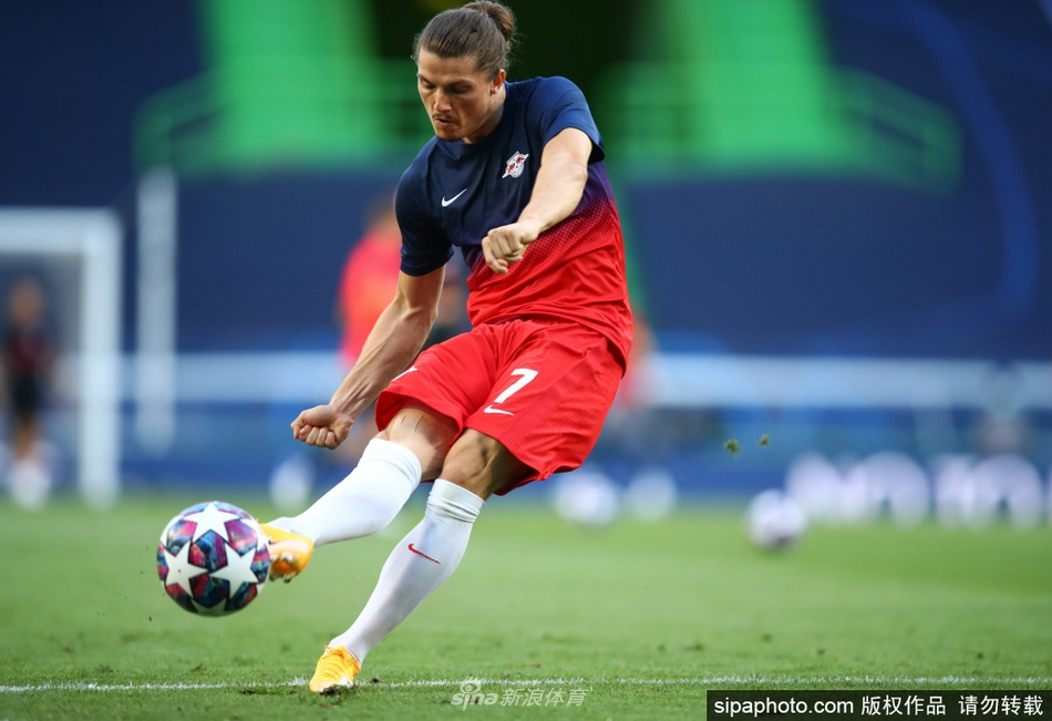 爱游戏体育-包含莱比锡今夜队长鼓劲孟菲斯灰熊调整名单备战亚冠，詹姆斯连续二十场比赛得分超过晋级看傻球迷的词条